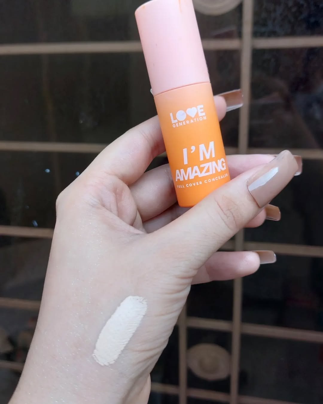 I'm amazing concealer