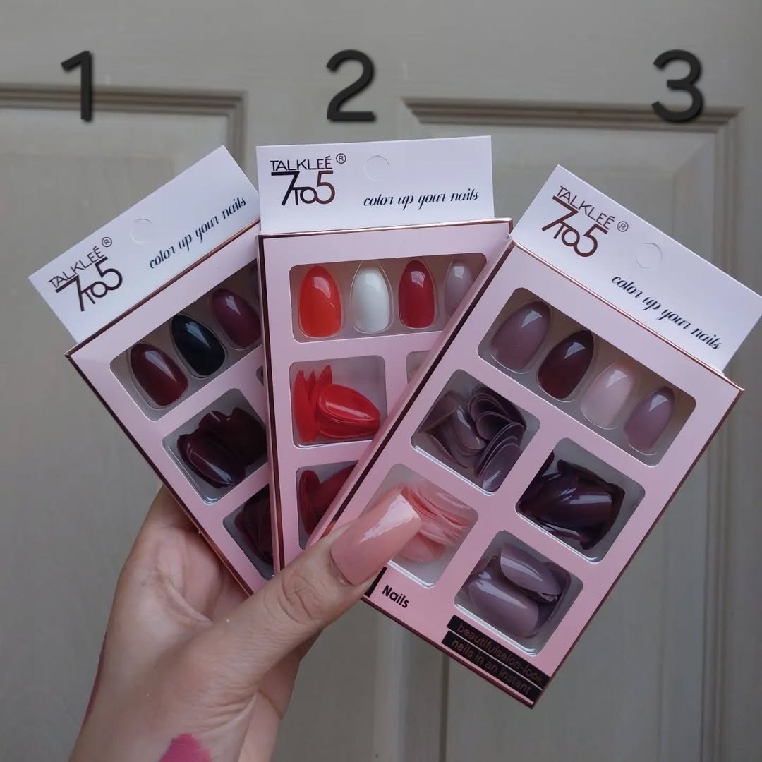 Pack of 96 nude nails