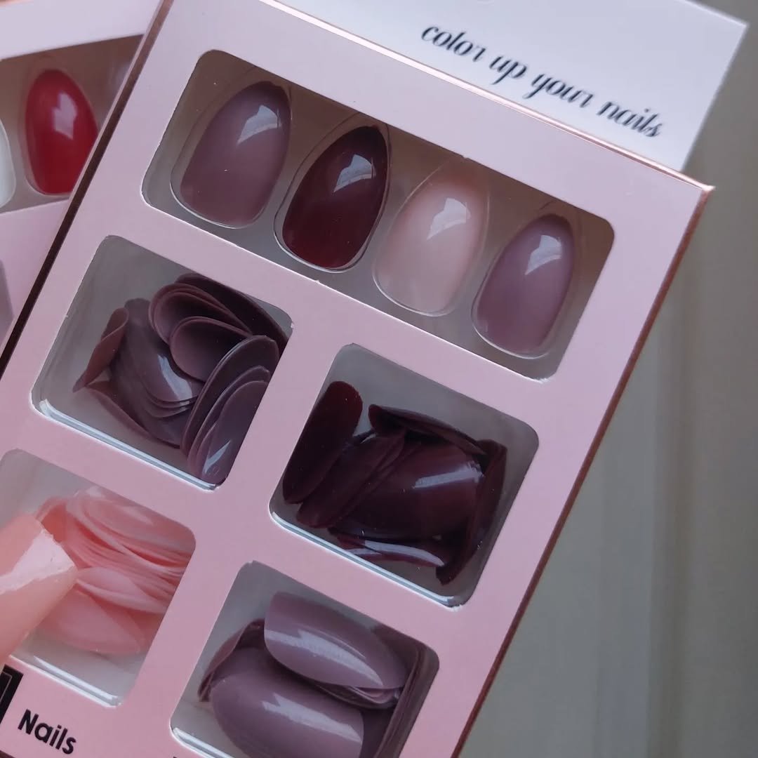 Pack of 96 nude nails