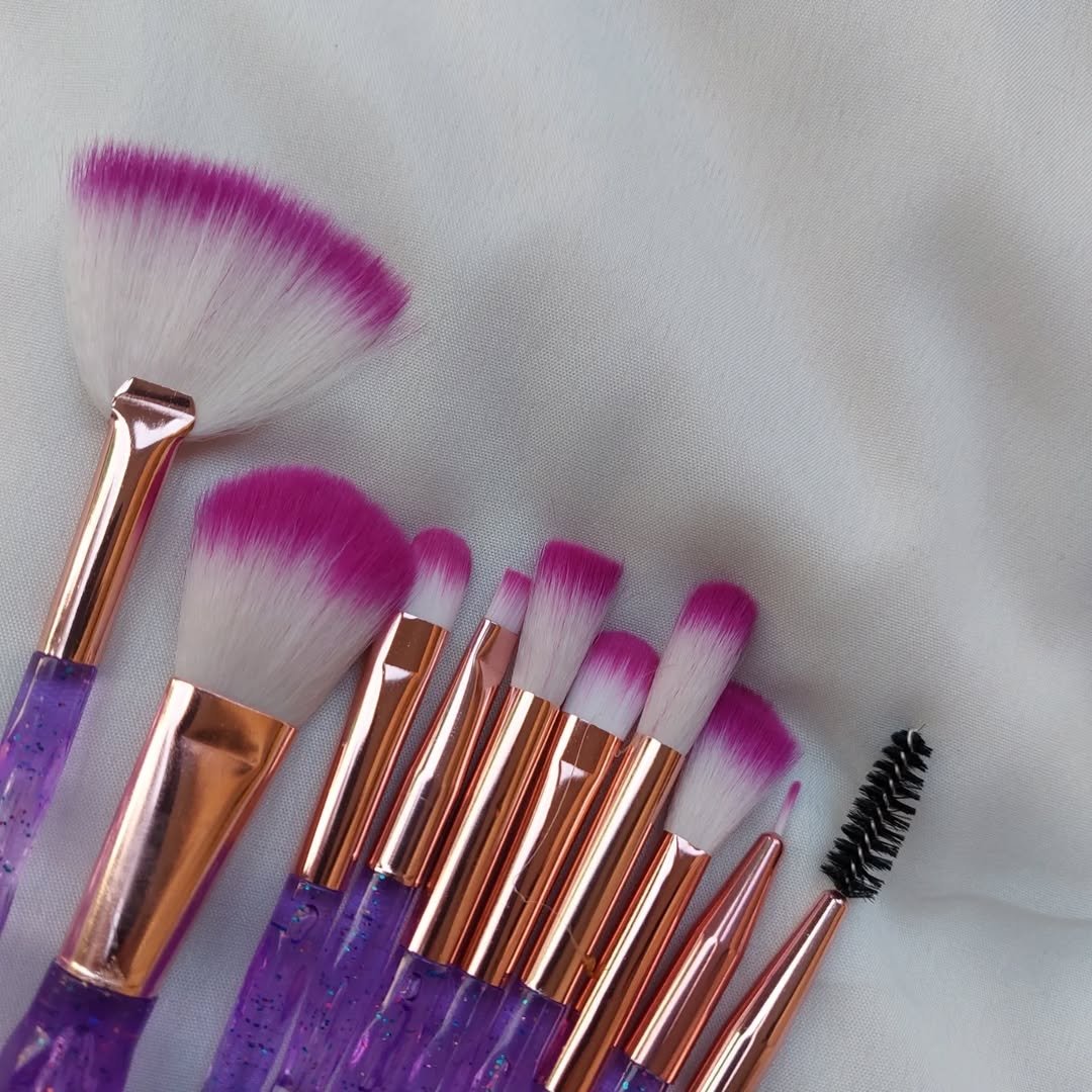 Crystal brush set