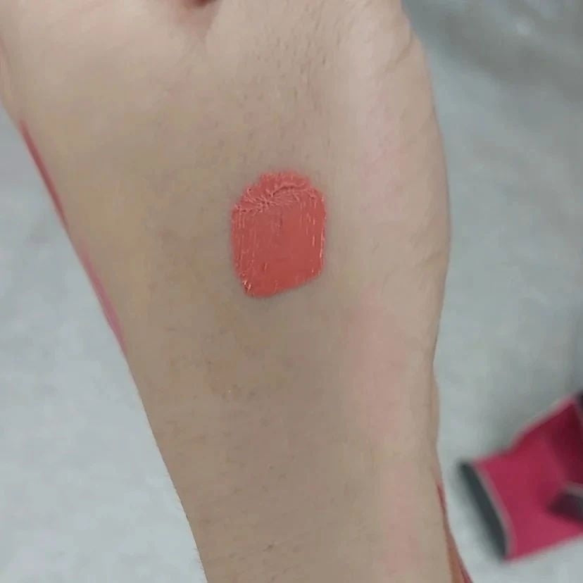 lip glaze