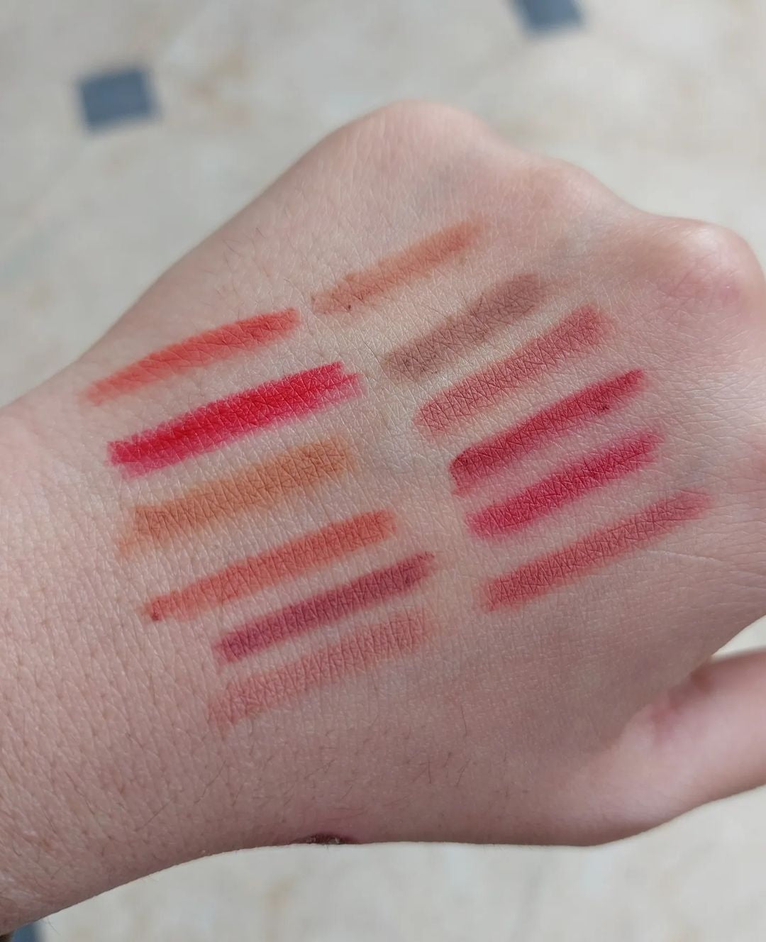 miss demi rotating lip pencils