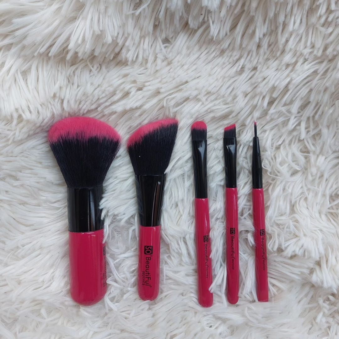 So beautiful brush set