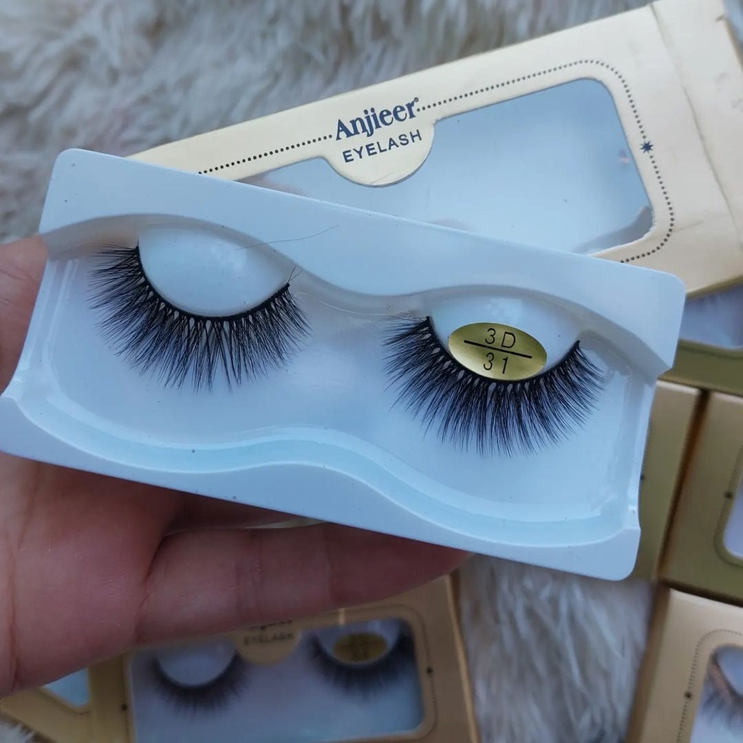 lashes