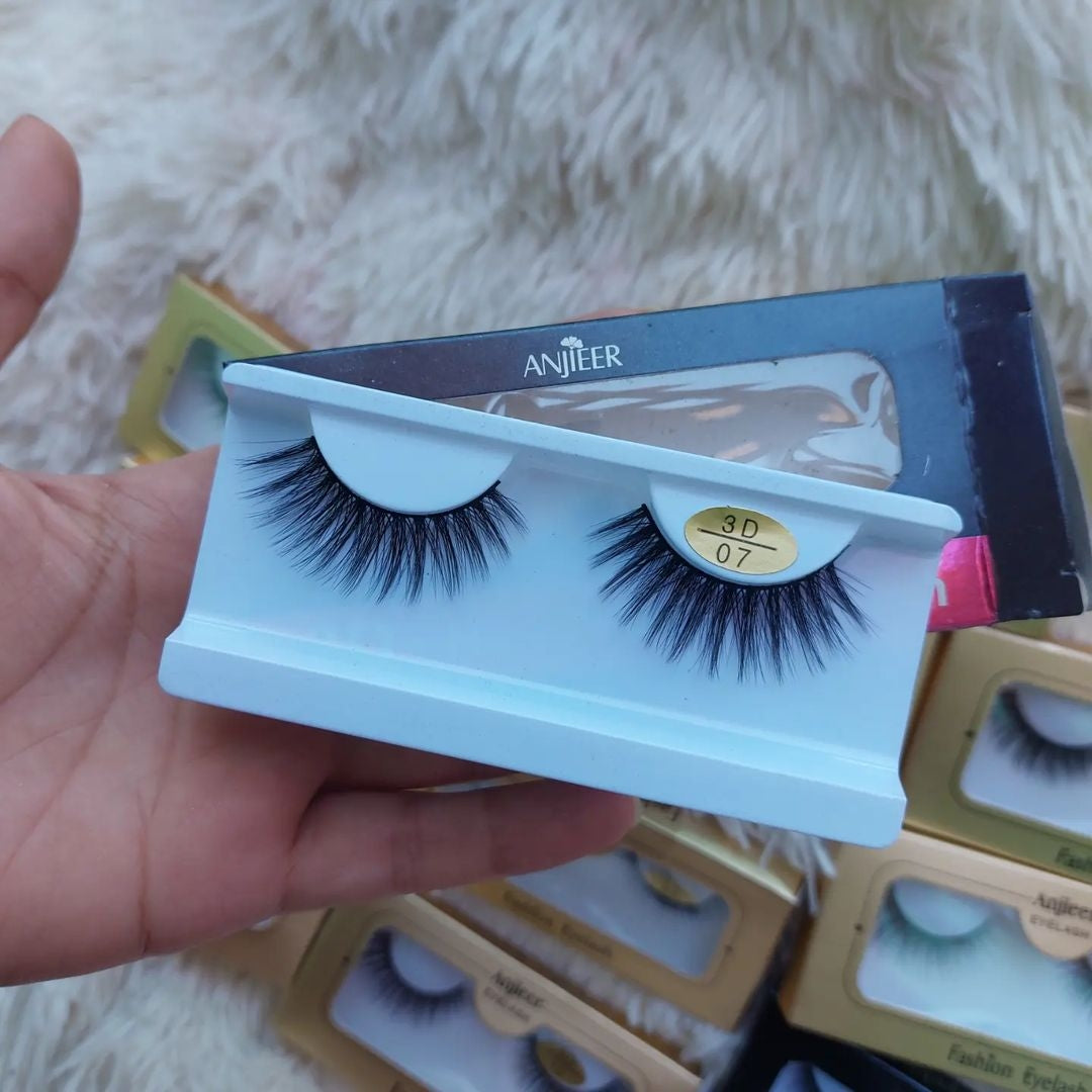 lashes