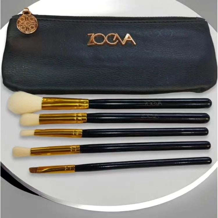 zoeva brushes with pouch