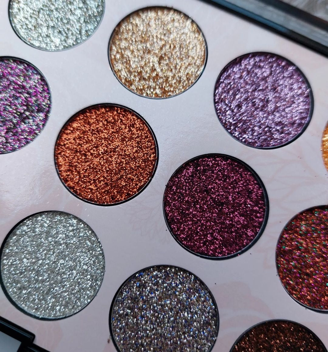 beauty naked eyeshadow