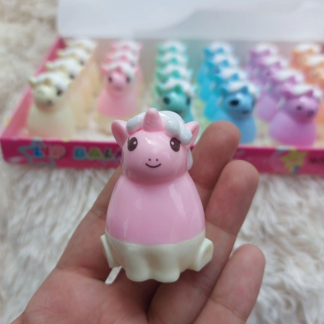 moisturising lip balm