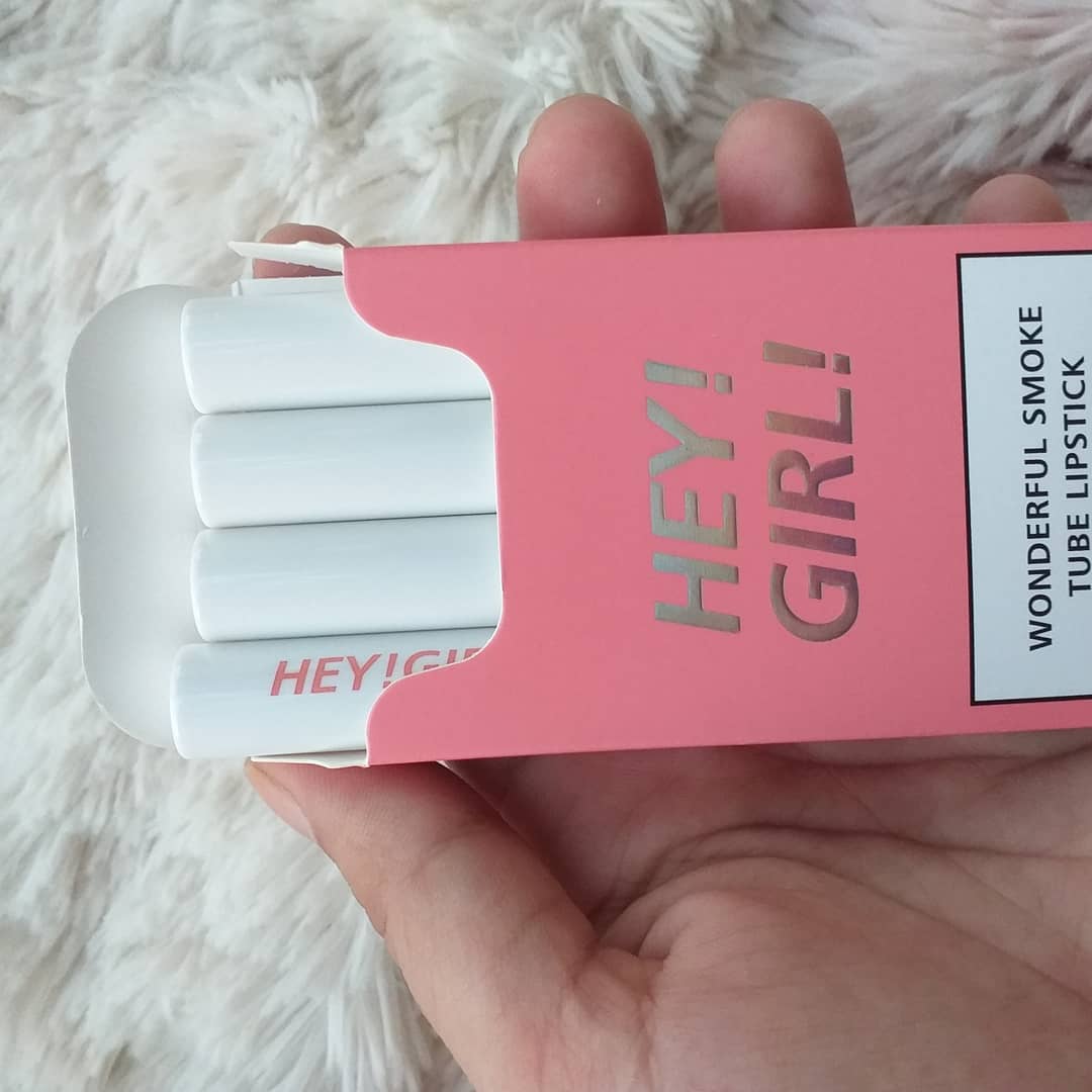 hangfang  smoke lipsticks