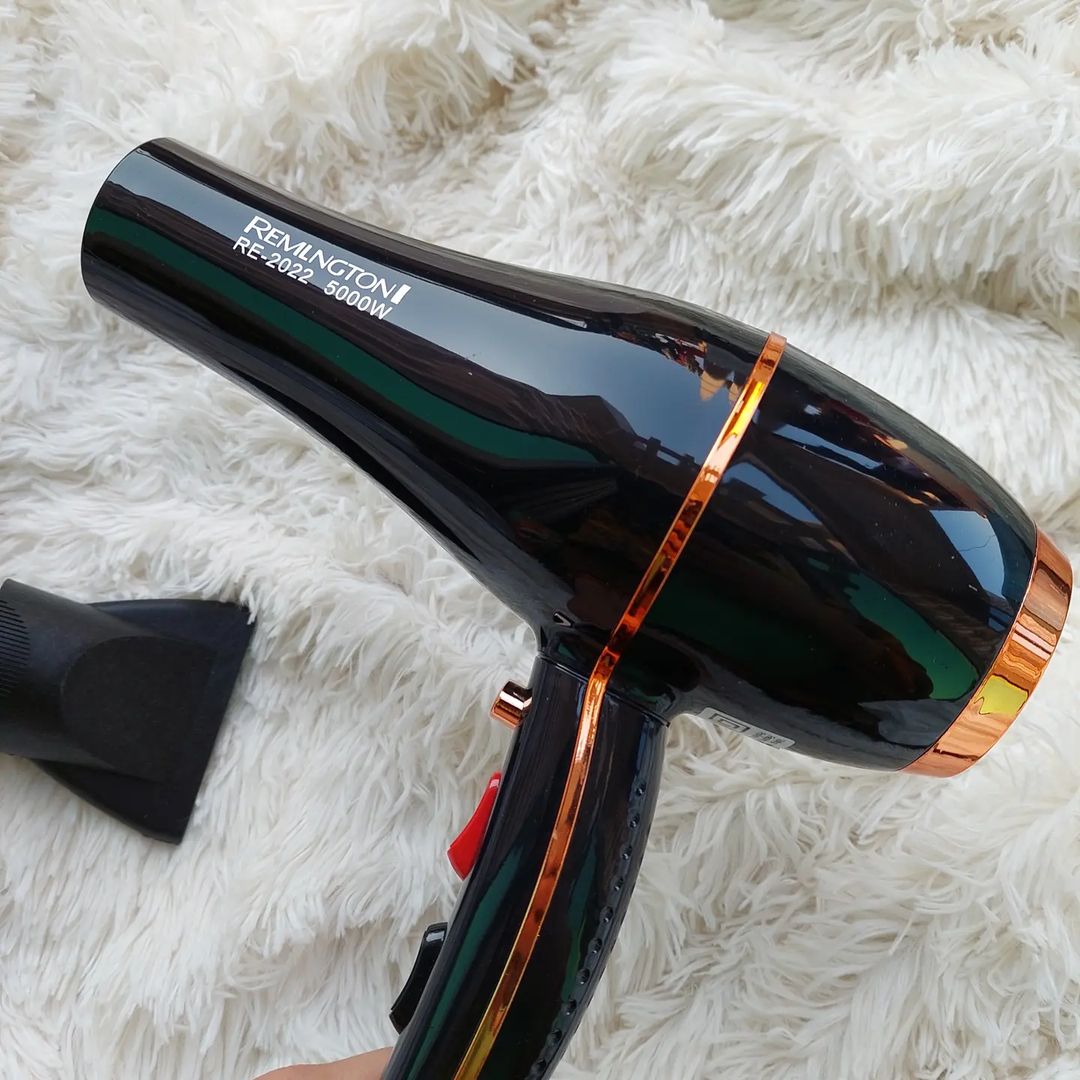 REMINGTON  HAIR DRYER