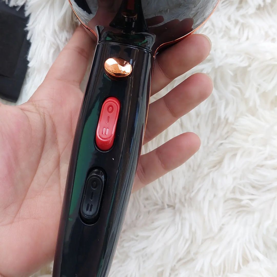 REMINGTON  HAIR DRYER