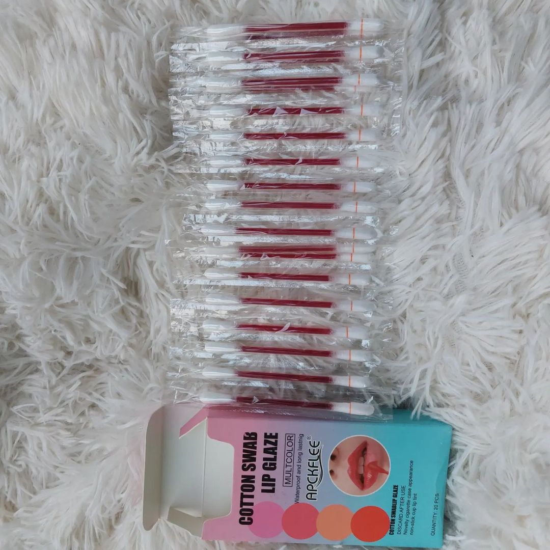 cotton swab lip glaze