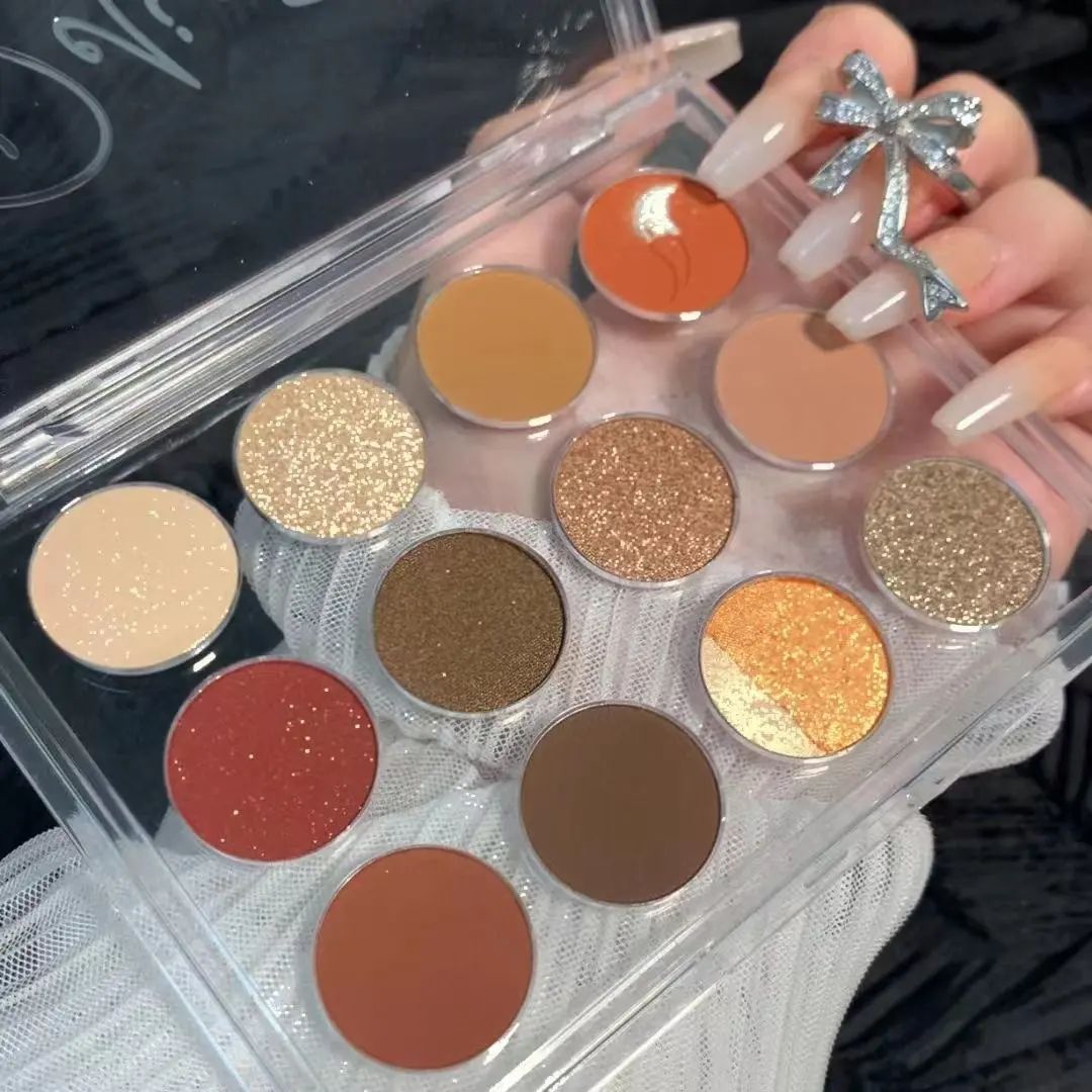 huda moji eyeshadow