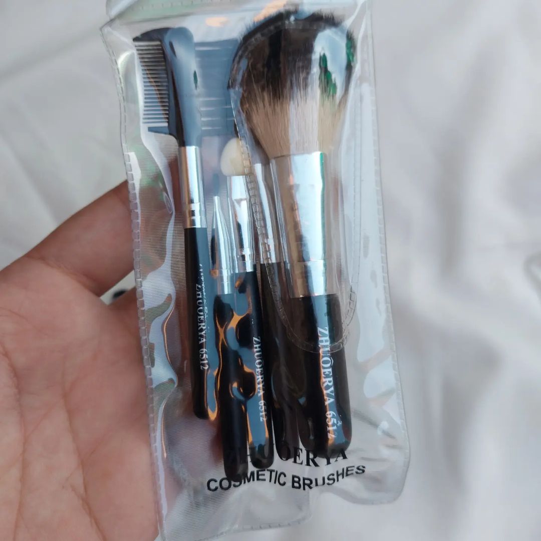 mini black brush set