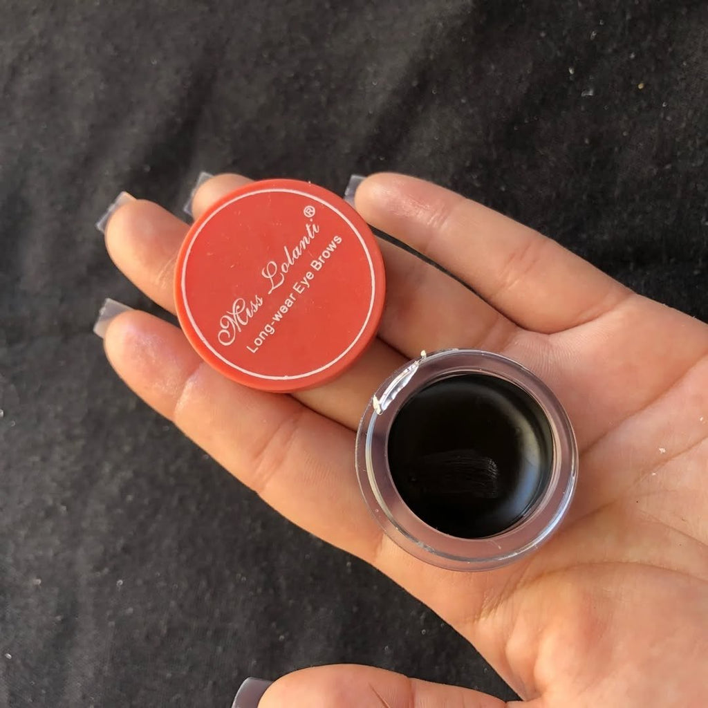 Gel eyeliner and pomade