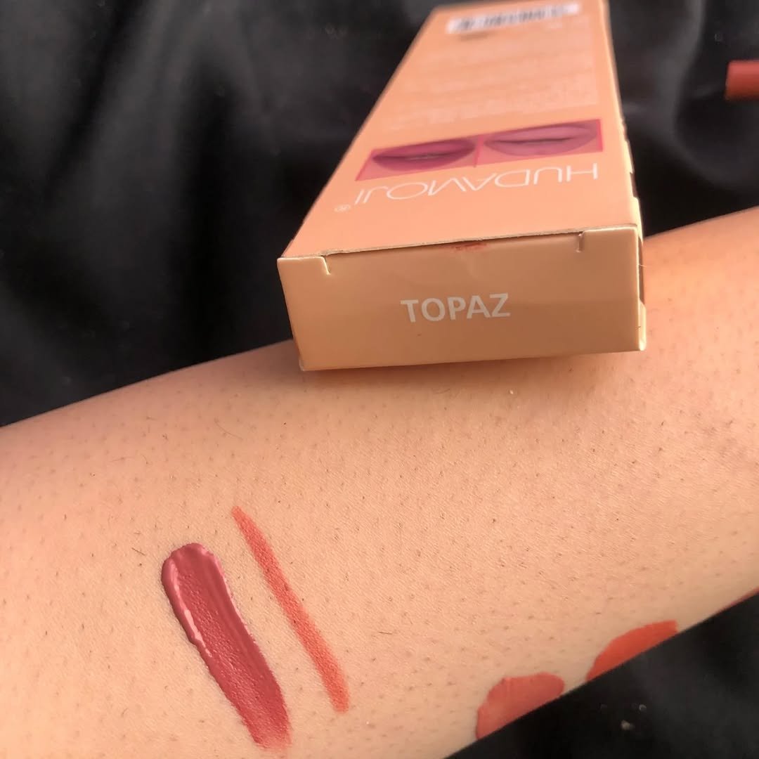 Hudamoji lipstick and lip liner