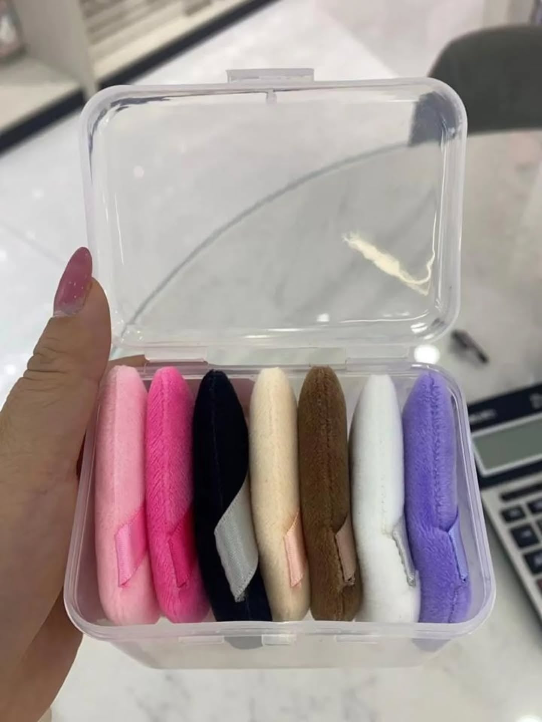 Luxury triangle face puffs pack