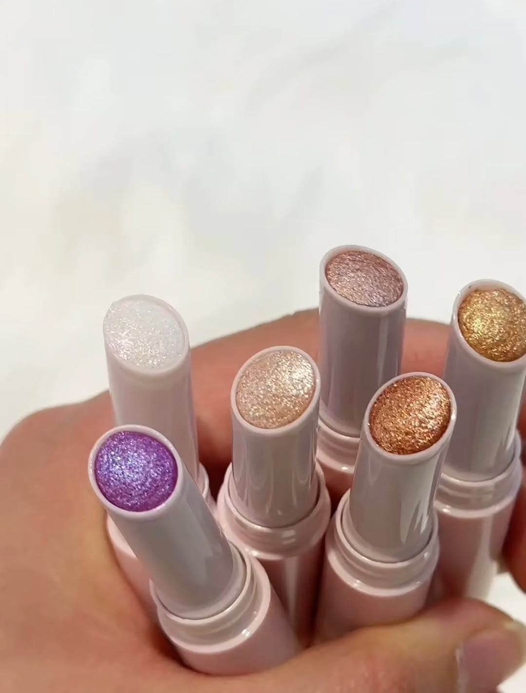 hudamoji 2in 1 eyeshadow and highlighters