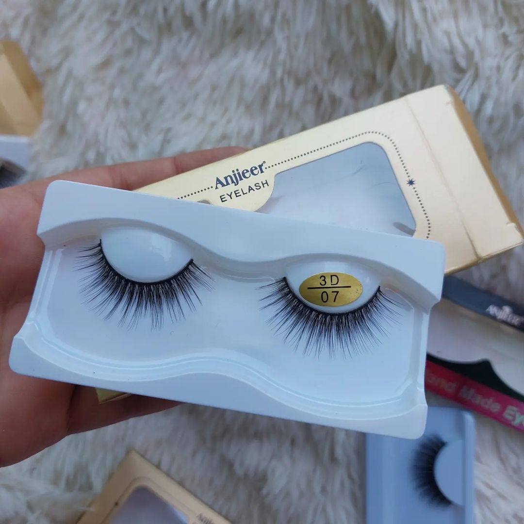 lashes