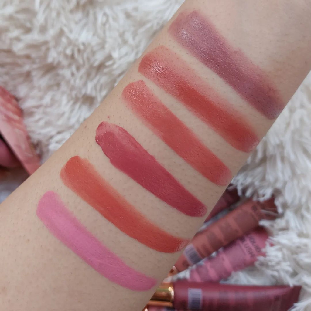 huda moji matte beauty blush