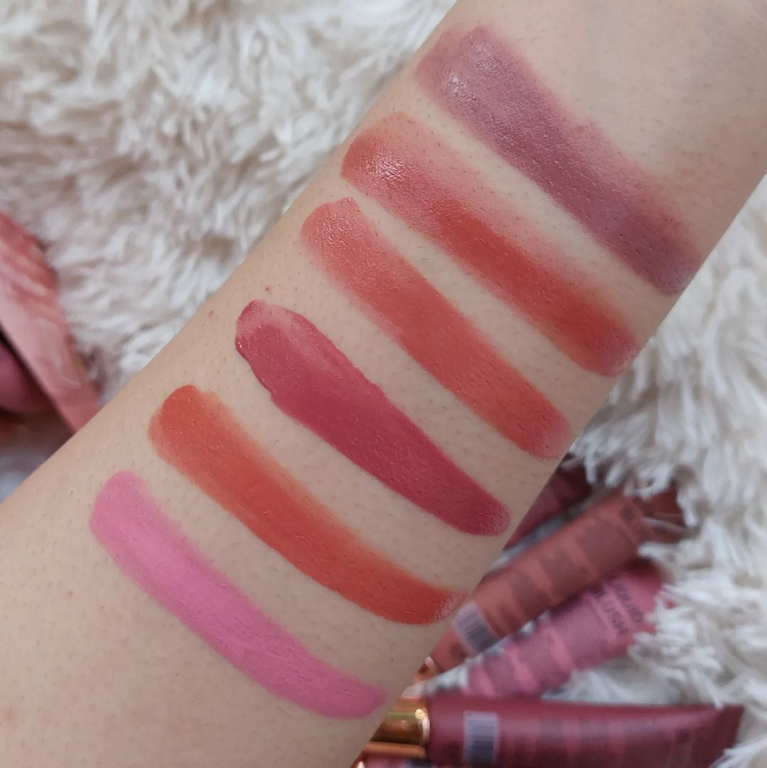 huda moji matte beauty blush