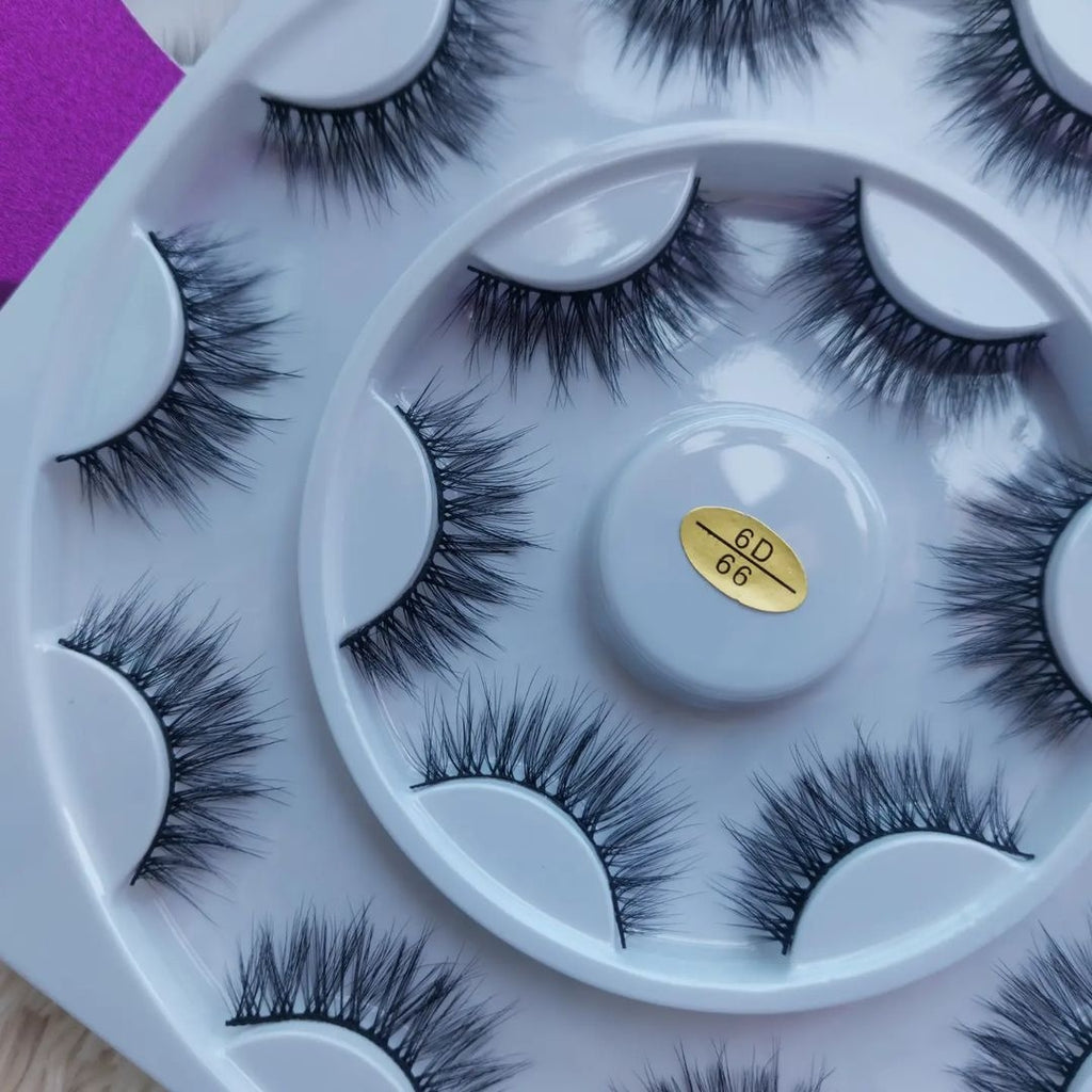 Sasa pack of 8 lashes style 66