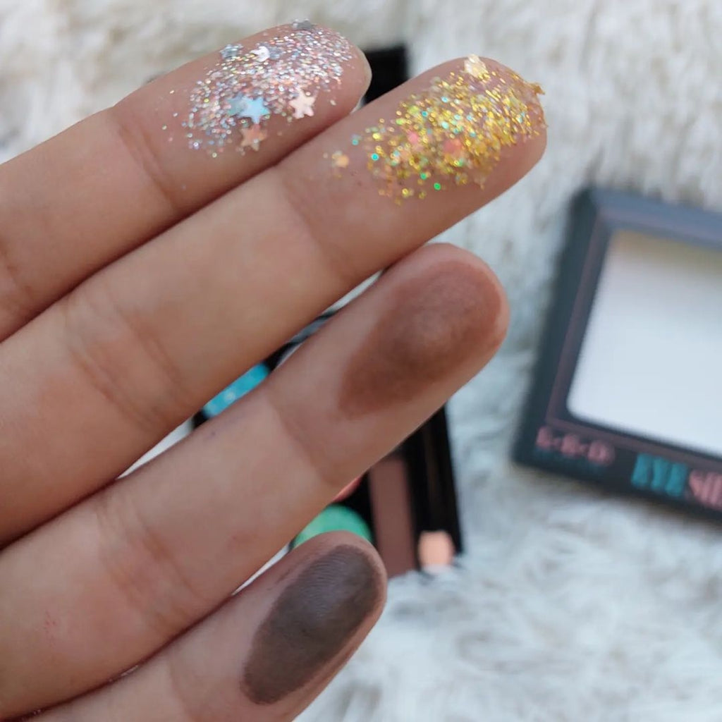 L.E.D glitter pallete 01