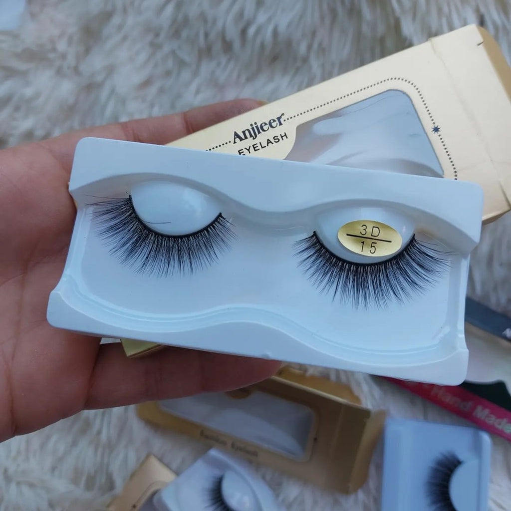 lashes
