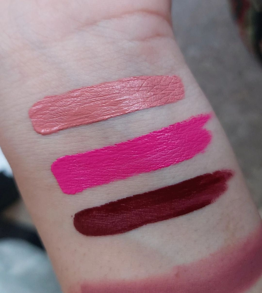 kylie pack of 3 lipsticks