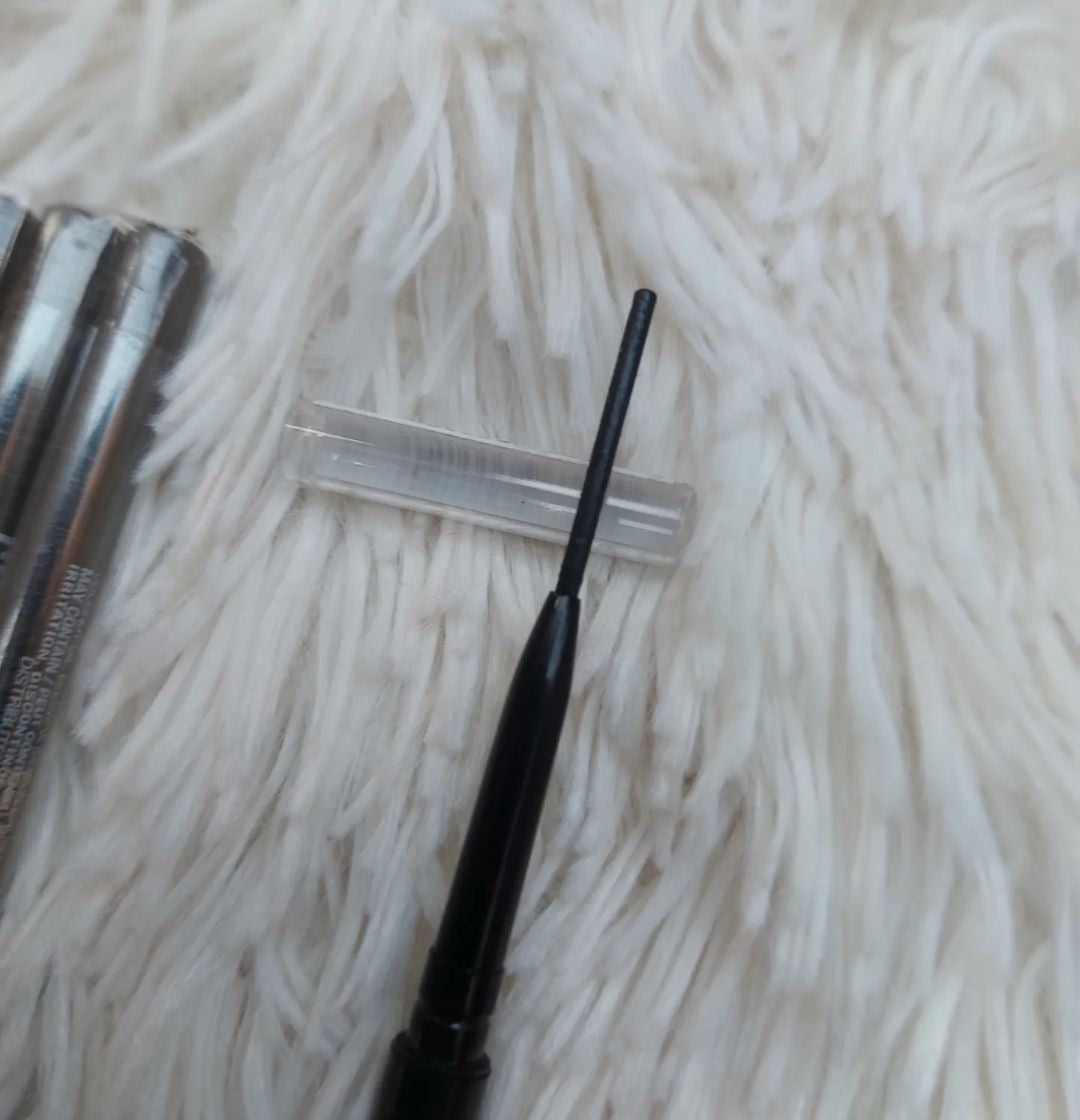 l.a colours precise brow pencil