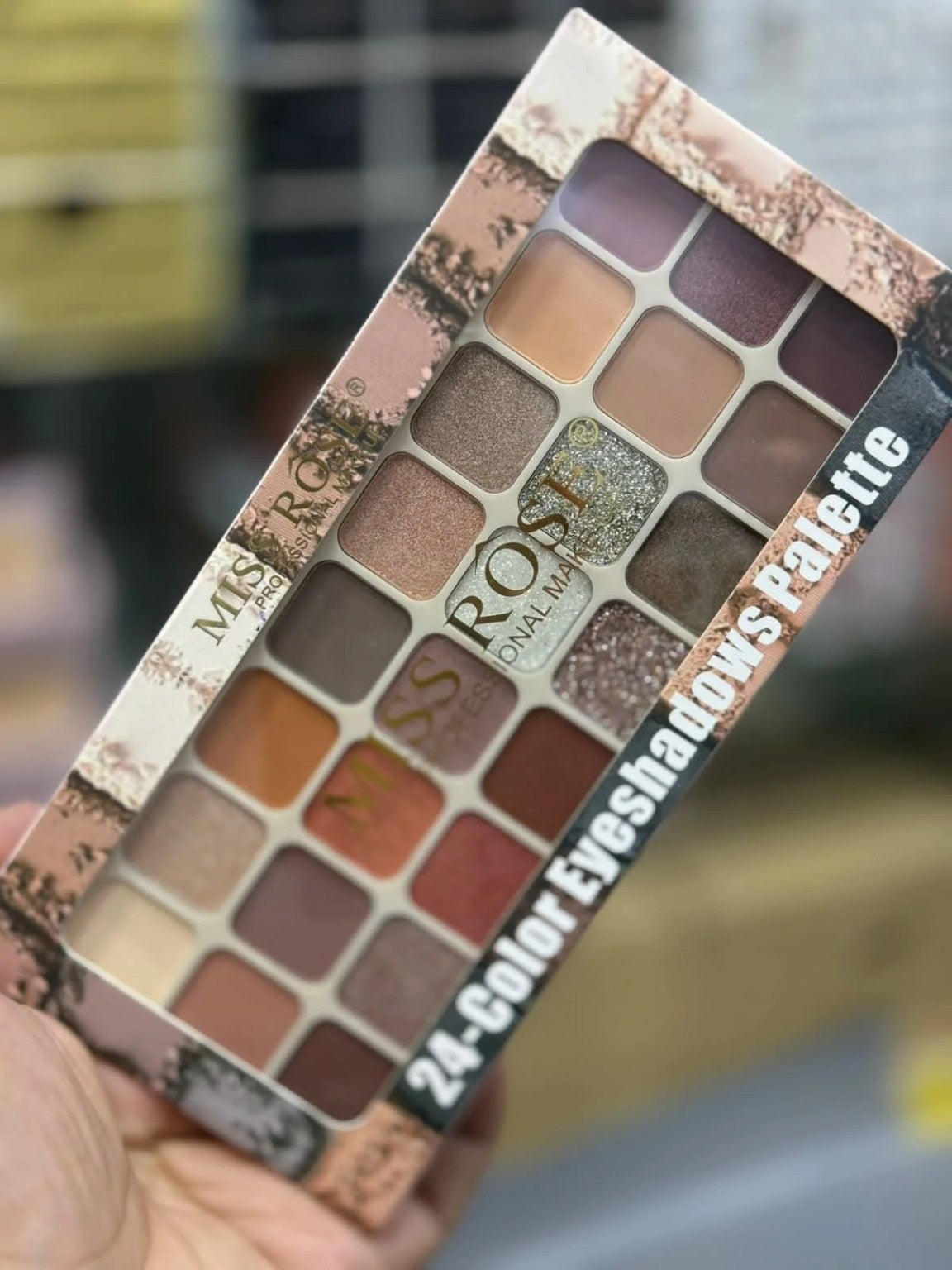 Missrose 24 color eyeshadow pallete