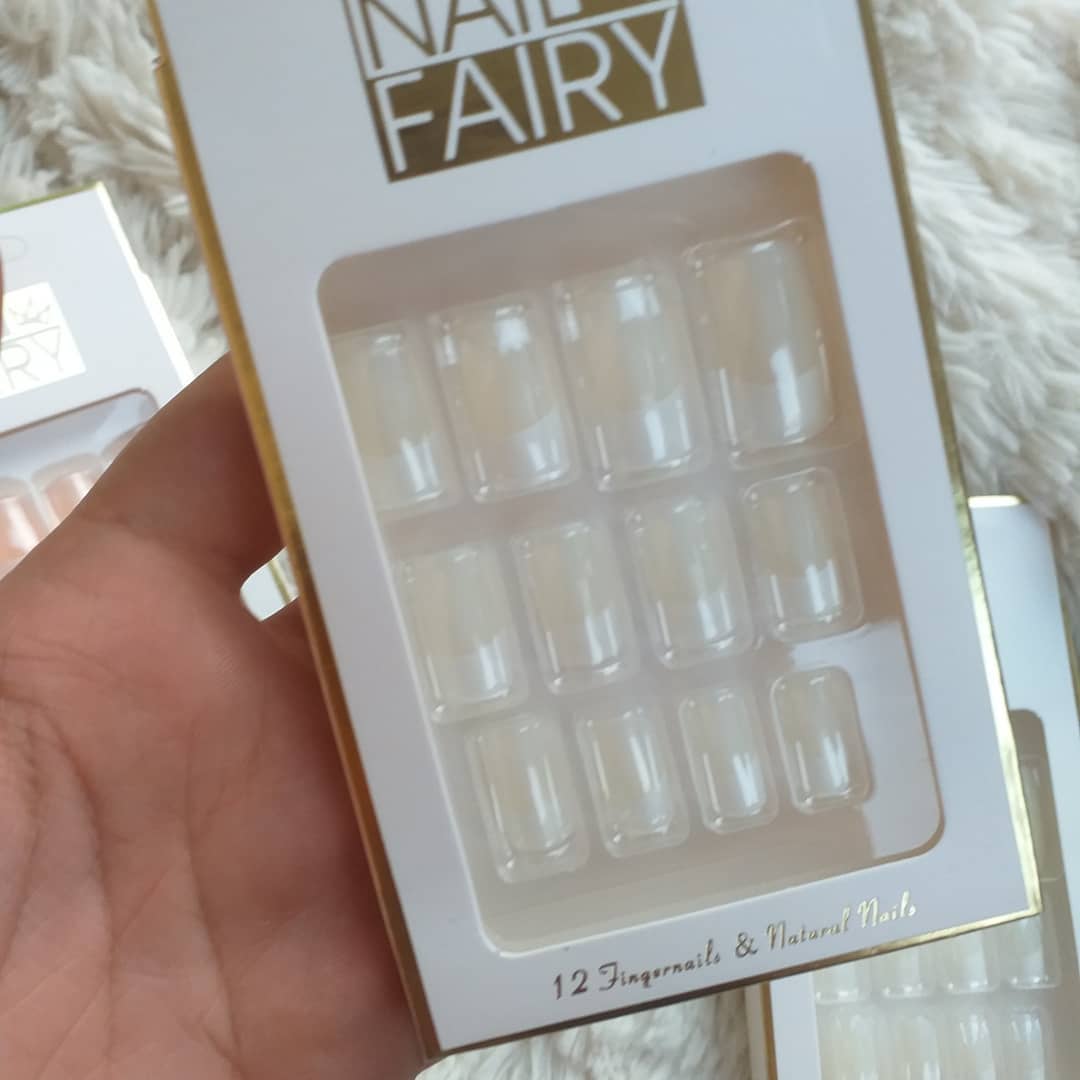 French  nails