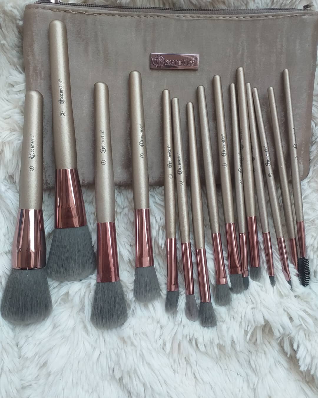 bh lavish elegance brush set