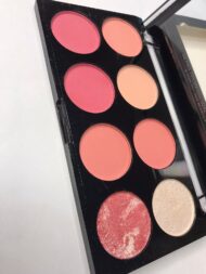 Revolution blush kit - Image 3