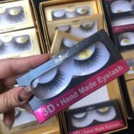 500 for 3 pair of lashes - Image 5