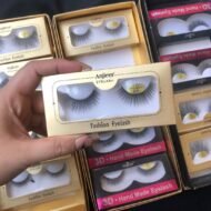 500 for 3 pair of lashes - Image 2